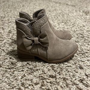 Jumping Bean Toddler Boots Size 5